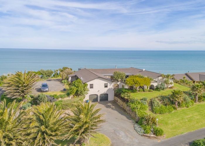  at 41 Longbeach Drive, Castlecliff, Whanganui