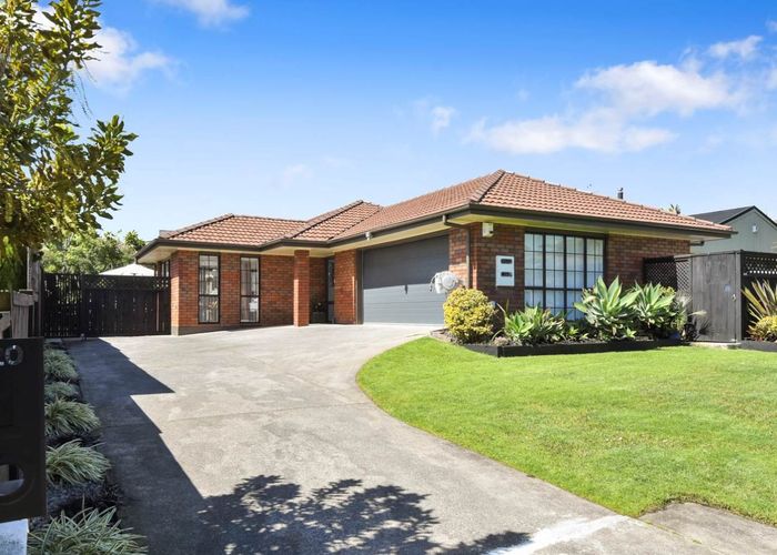  at 1/2 Fieldstone Court, Northpark, Auckland