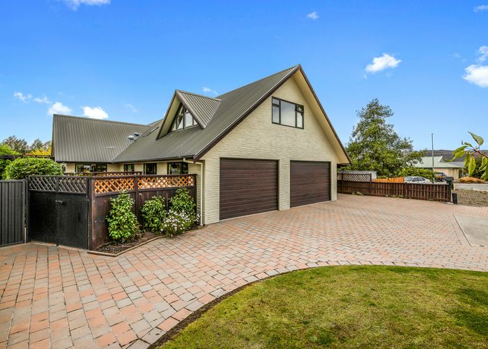  at 12 Pines Road, Alexandra, Alexandra