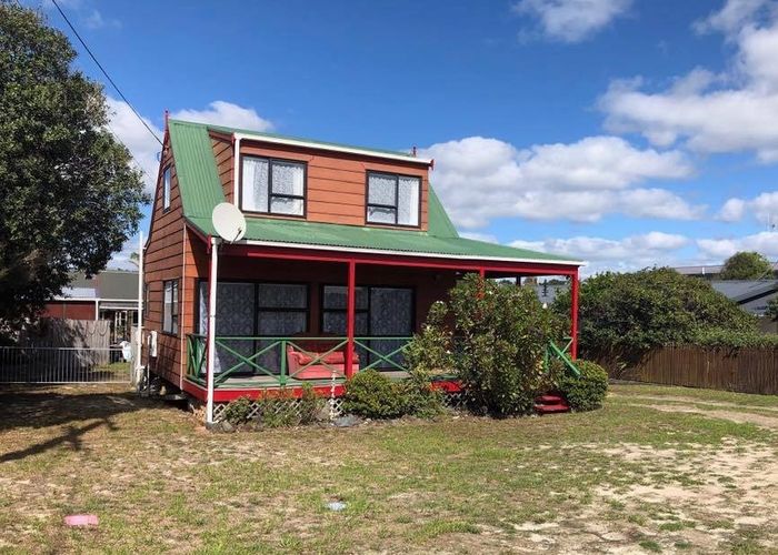 Free property data for 6 Bream Bay Drive, Ruakaka homes.co.nz