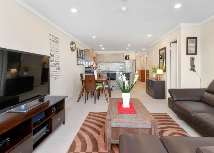  at 701/26 Remuera Road, Newmarket, Auckland