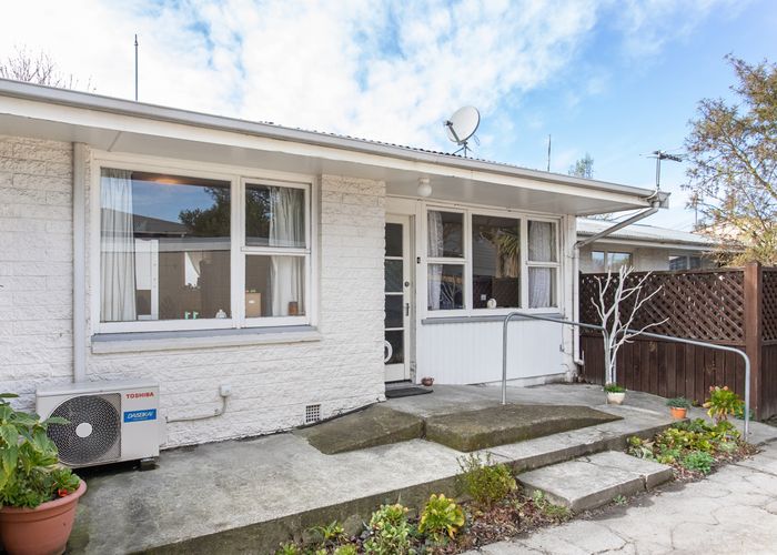 at 4/7 Radnor Street, St Albans, Christchurch