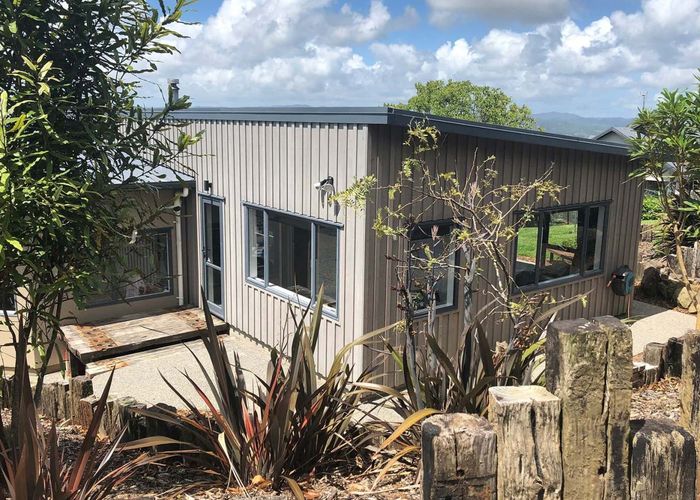  at 1729 Ponga Road, Papakura