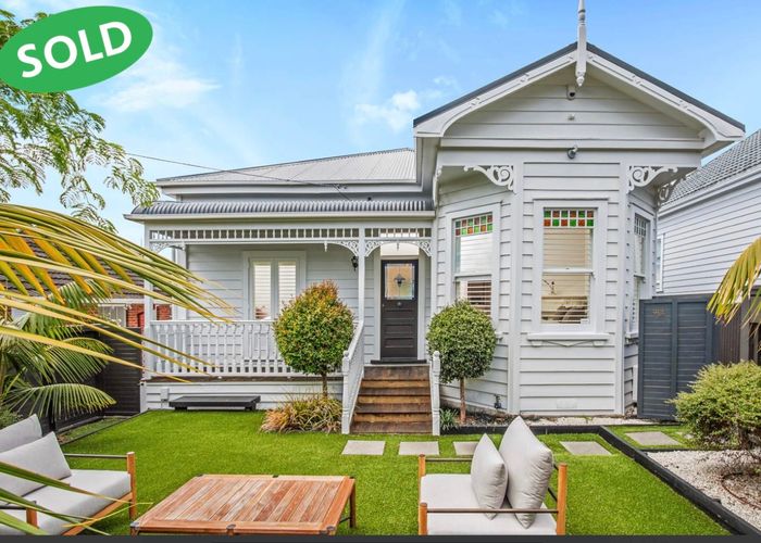  at 1/91 Old Mill Road, Westmere, Auckland