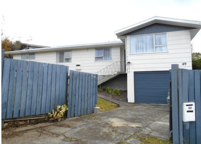  at 49 Norana Road, Timberlea, Upper Hutt