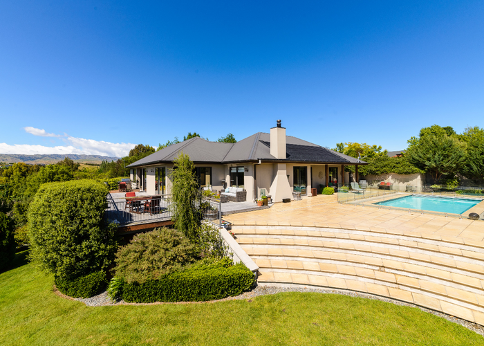  at 14 Edgehill Place, Blenheim