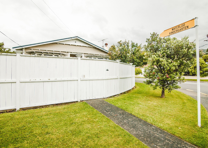 Free property data for 24 Collingwood Street, Waterloo, Lower Hutt