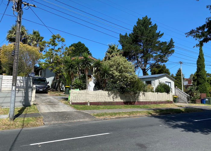 at 80 Woodglen Road, Glen Eden, Auckland
