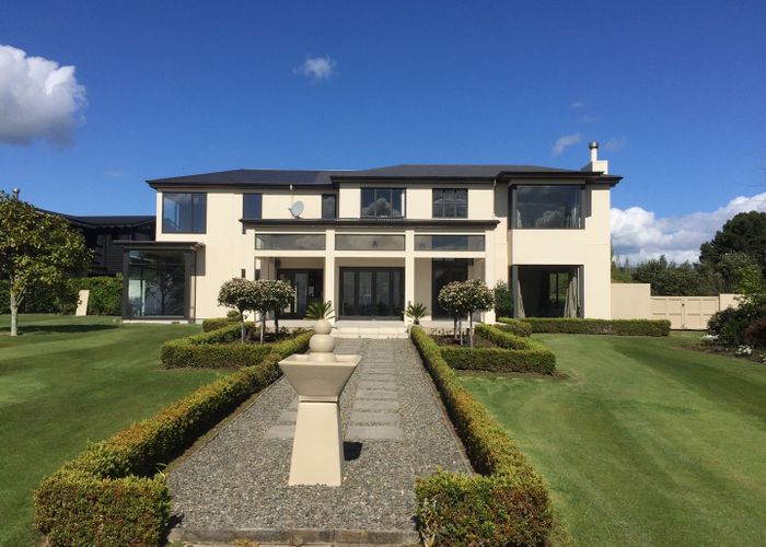  at 92 Waicola Drive, Fitzherbert, Palmerston North