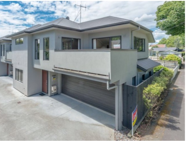  at 39A Albert Street, Hamilton East, Hamilton