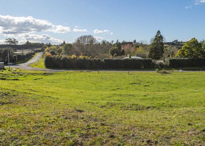  at 4 MUNRO ROAD EAST, Whakamarama, Western Bay of Plenty