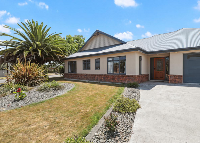  at 15 Grace Avenue, Rototuna North, Hamilton
