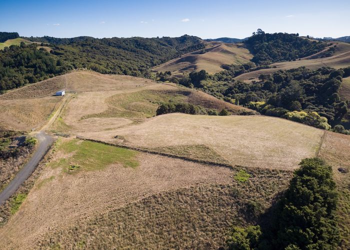  at 71 Upper Waiwera Road, Silverdale