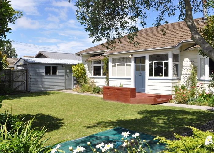 at 1/110 Edinburgh Street, Spreydon, Christchurch