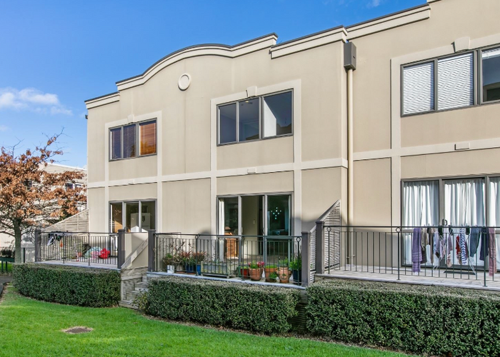  at 14/168 Mokoia Road, Chatswood, Auckland