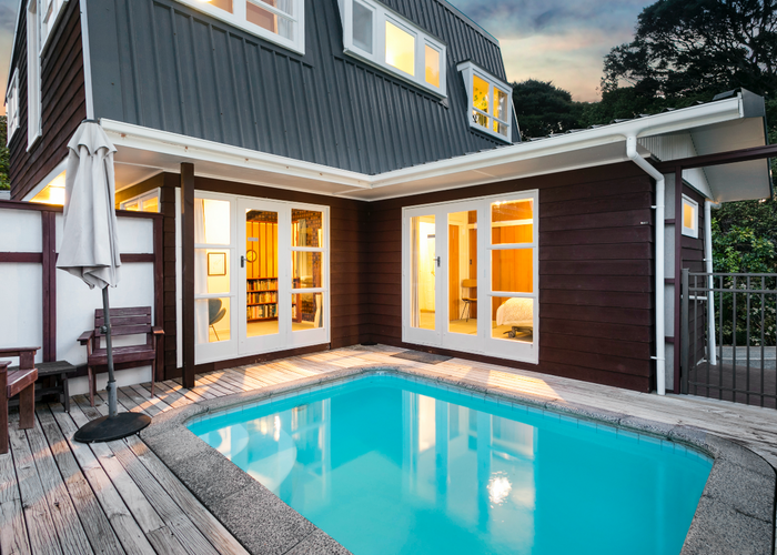 at 21 Wernham Place, Northcote, Auckland