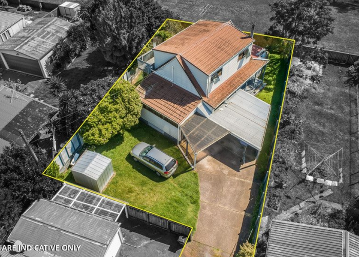  at 1/18 Knox Road, Swanson, Auckland