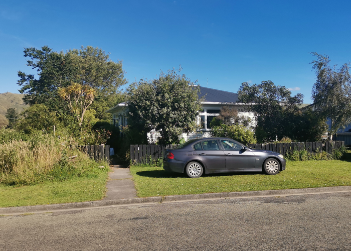  at 42 Kowhai Street, Tokomaru