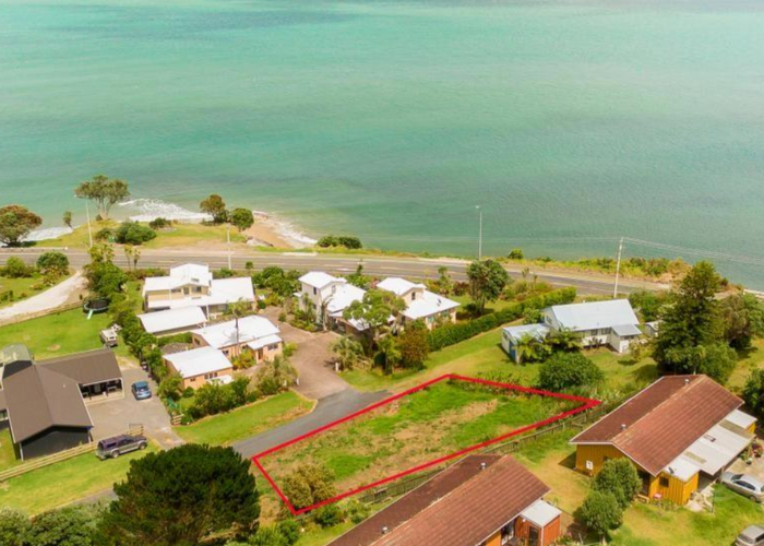 at 22 Akiha Street, Omapere