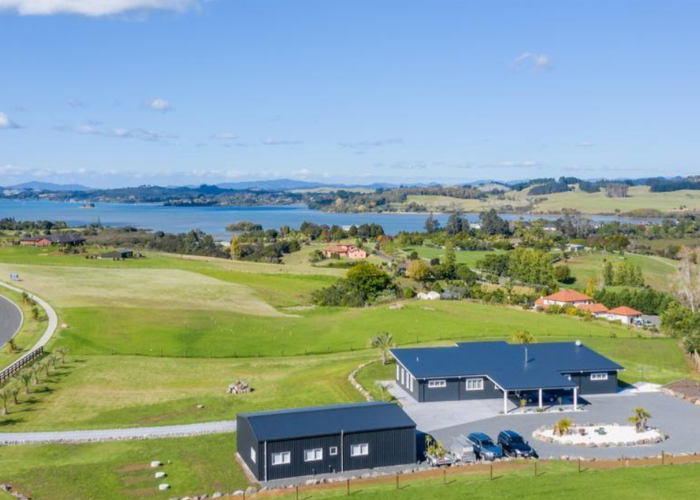 Free property data for 12 Blue Penguin Drive, Kerikeri homes.co.nz