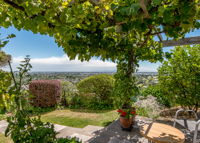  at 1 Trecastle Lane, Huntsbury, Christchurch