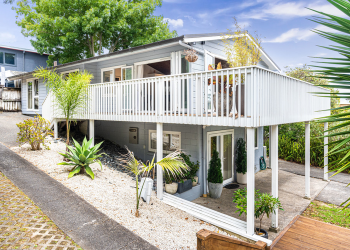  at 1/6A Sunnynook Road, Sunnynook, Auckland