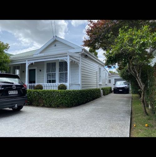  at 70 Trafalgar Street, Onehunga, Auckland