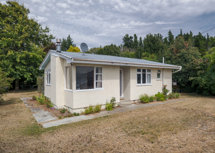  at 2 Reid Avenue, Cromwell