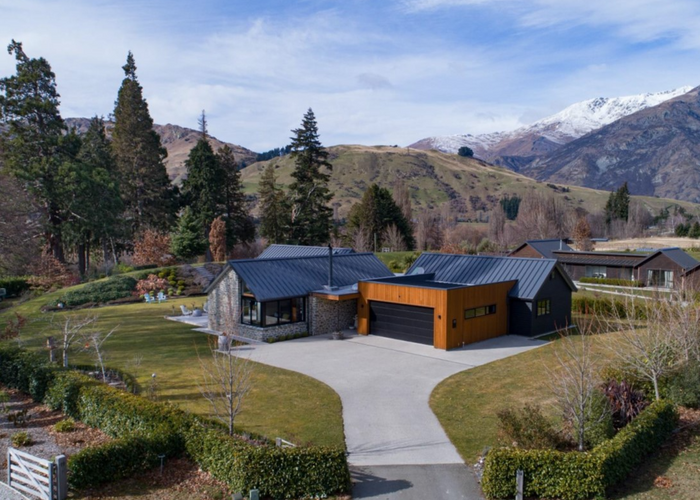  at 14 Ellen Johnson Terrace, Lake Hayes, Queenstown