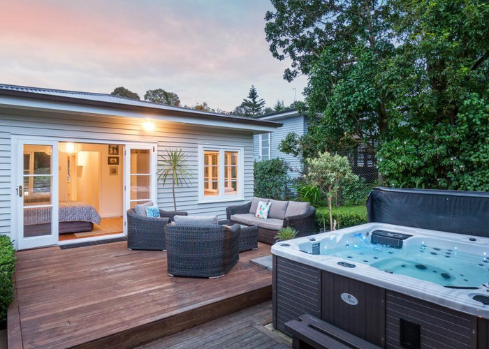  at 3 Tay Street, Grey Lynn, Auckland