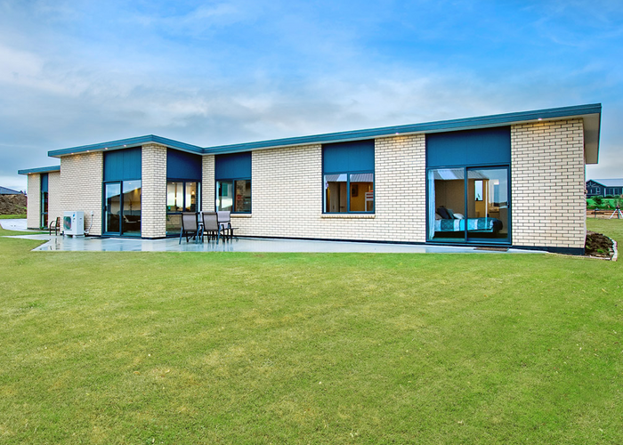  at 8 Chatham Rise, Seaward Bush, Invercargill