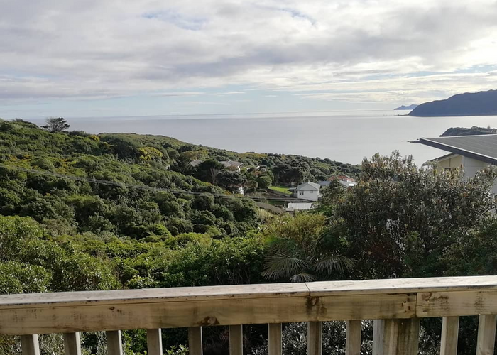  at 11 Patiki Place, Titahi Bay, Porirua
