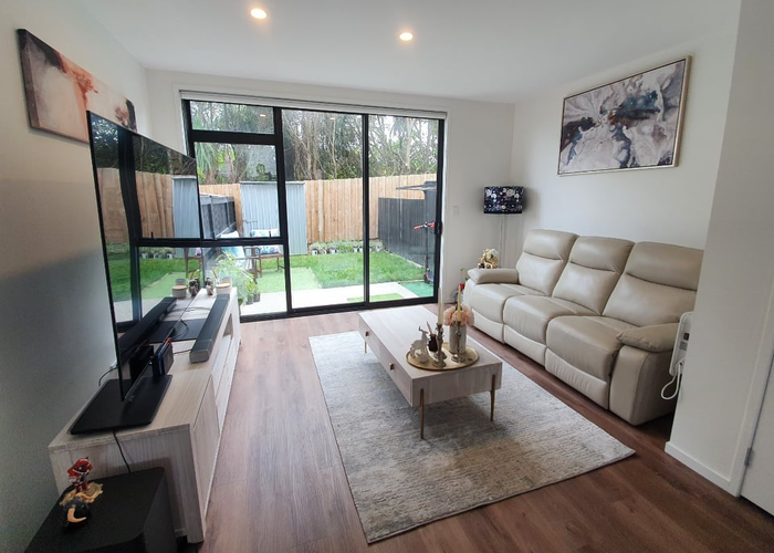  at 30 Kotuitui Street, Manukau, Auckland