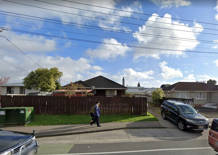  at 31 Pomaria Road, Henderson, Auckland