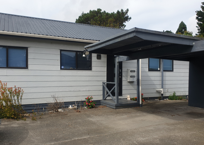 at 2/2 Esperanto Road, Papatoetoe, Auckland