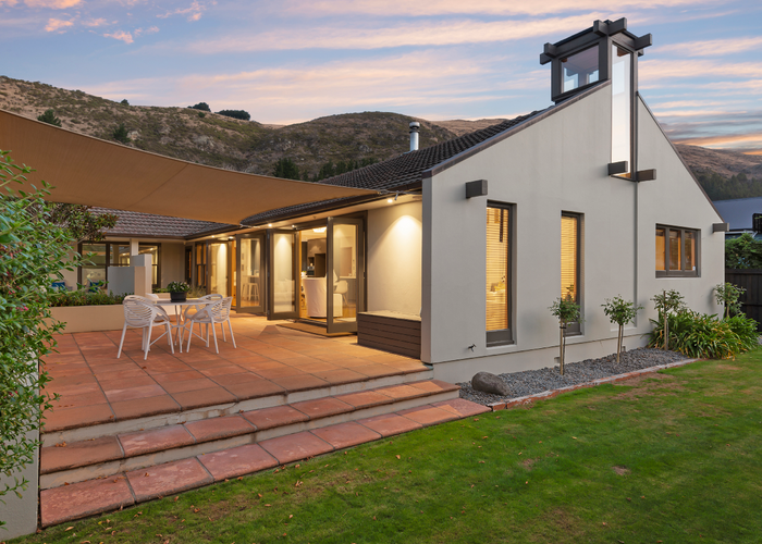  at 15 Clark Street, Sumner, Christchurch