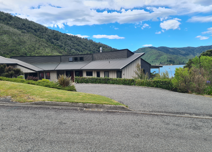  at 2 Soucis Lane, Ōkiwi Bay