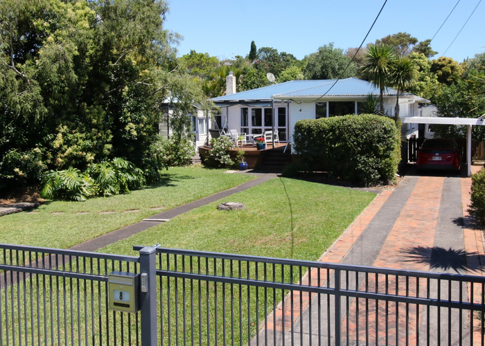  at 8 Nicolas Avenue, Glen Eden, Auckland