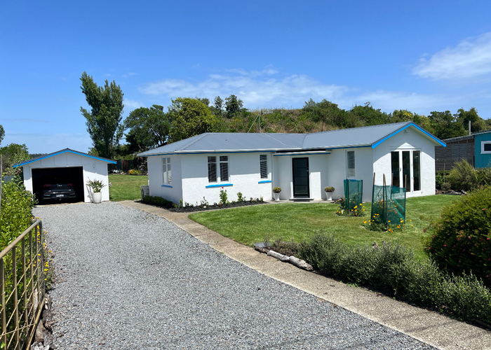  at 563 Waitarere Beach Road, Waitarere Beach, Levin