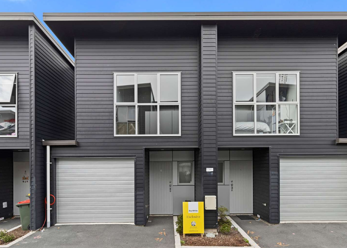  at 16/100 Knighton Road, Hillcrest, Hamilton