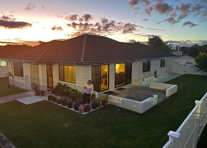  at 2023 Wade Lane, Temple View, Hamilton