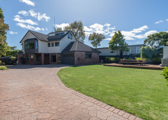 Free property data for 10A Huia Street, Taupo homes.co.nz