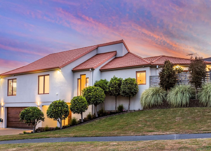  at 2 Navigation Drive, Whitby, Porirua