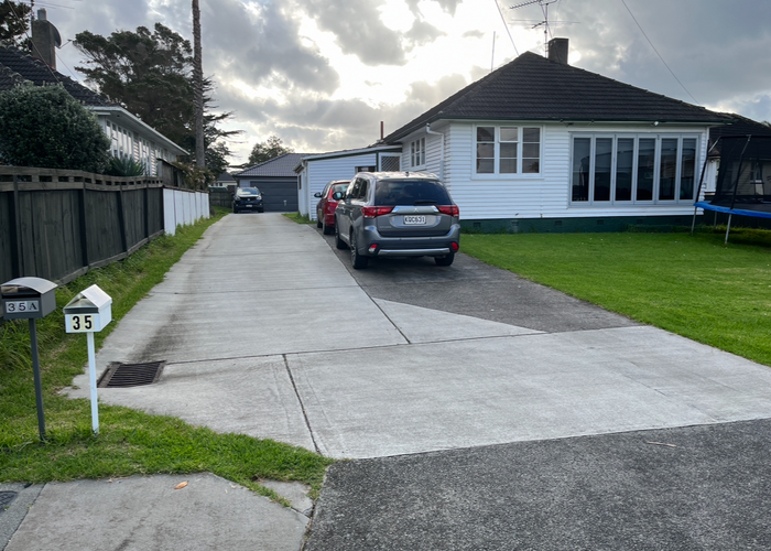  at 35 Dunkirk RD, Panmure, Auckland