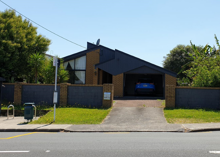  at 2/14 Burns Avenue, Takapuna, Auckland