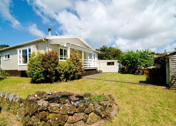  at 441 Hillsborough Road, Mount Roskill, Auckland