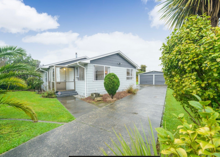  at 28 Rhodes Drive, Kelvin Grove, Palmerston North