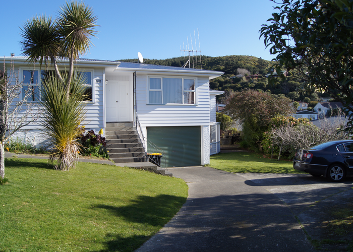  at 16B St Edmund Crescent, Tawa, Wellington