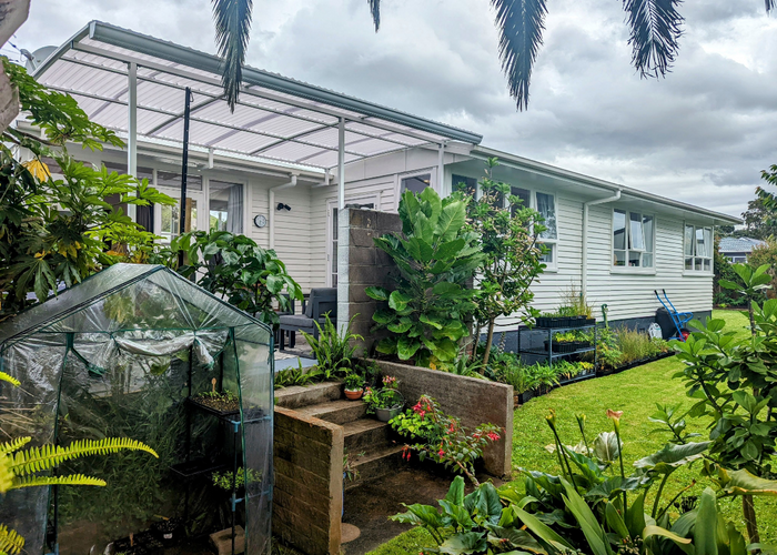  at 2/6 Titoki Avenue, Māngere Bridge, Auckland
