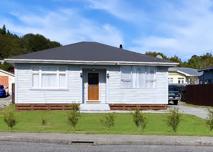  at 15 MacDougall Avenue, Dunollie, Runanga
